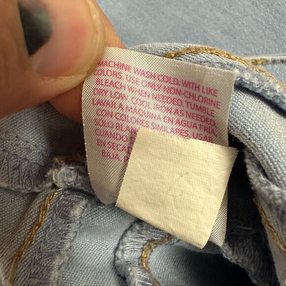 Light Wash High-Waisted Skinny Jeans No Boundaries Size 1 Stretch Denim - Picture 8 of 8